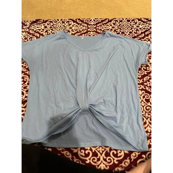 6 FOR $15 XL light blue top - Picture 1 of 2